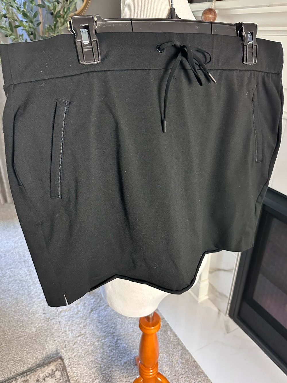 Athleta Black Skort Size Large